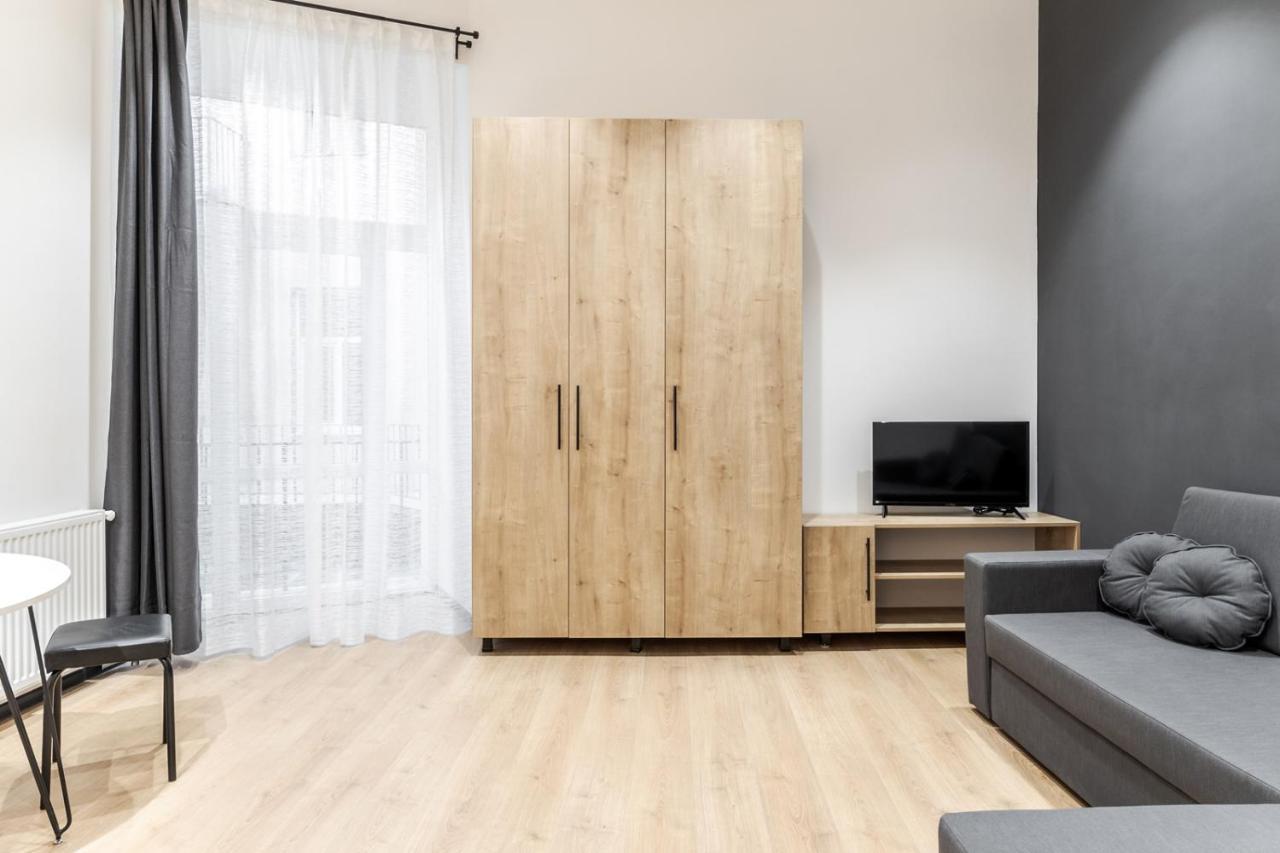 Modern Apartment In The Old City 리비프 외부 사진
