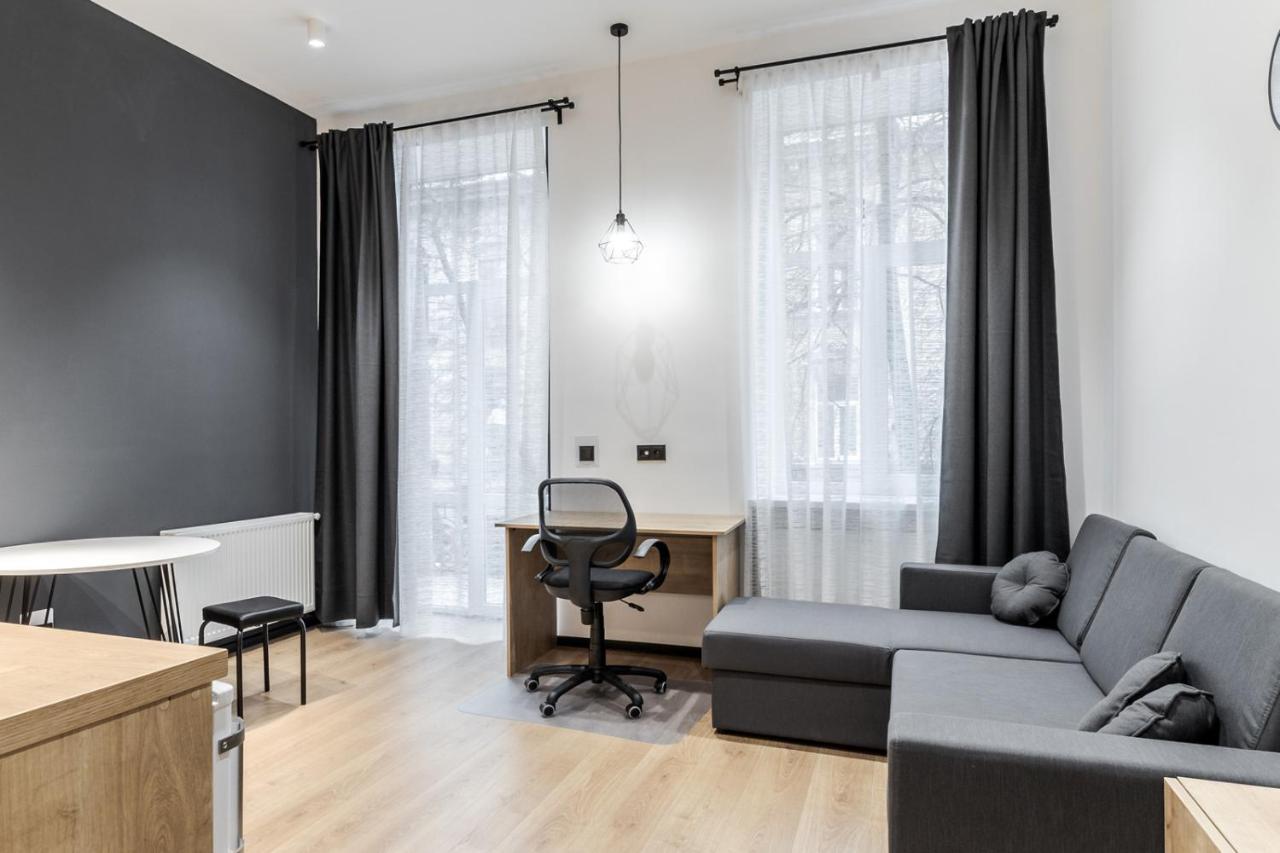 Modern Apartment In The Old City 리비프 외부 사진