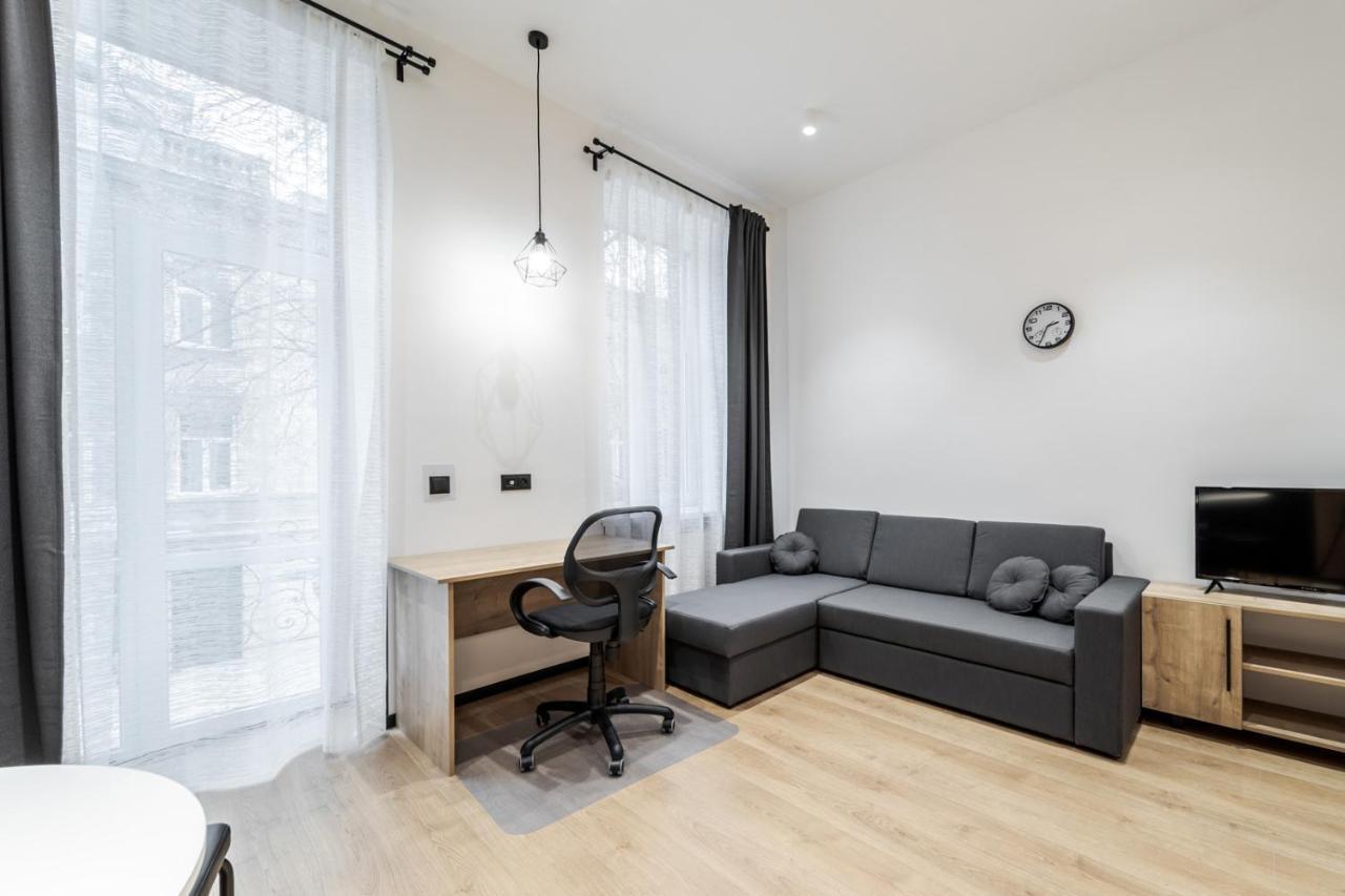 Modern Apartment In The Old City 리비프 외부 사진