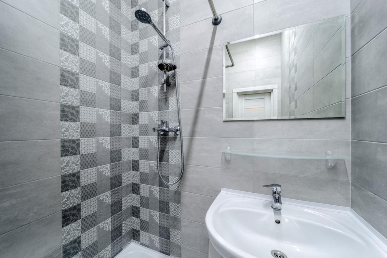 Modern Apartment In The Old City 리비프 외부 사진